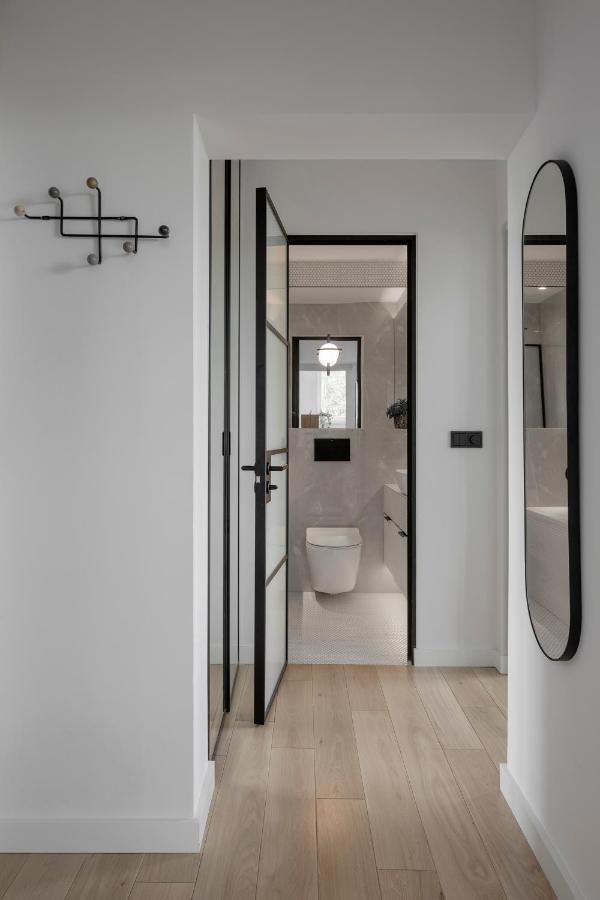 Stylowy Apartament Przy Metrze Warschau Exterior foto