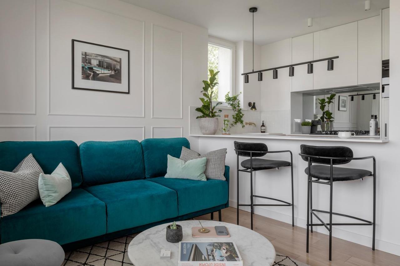 Stylowy Apartament Przy Metrze Warschau Exterior foto